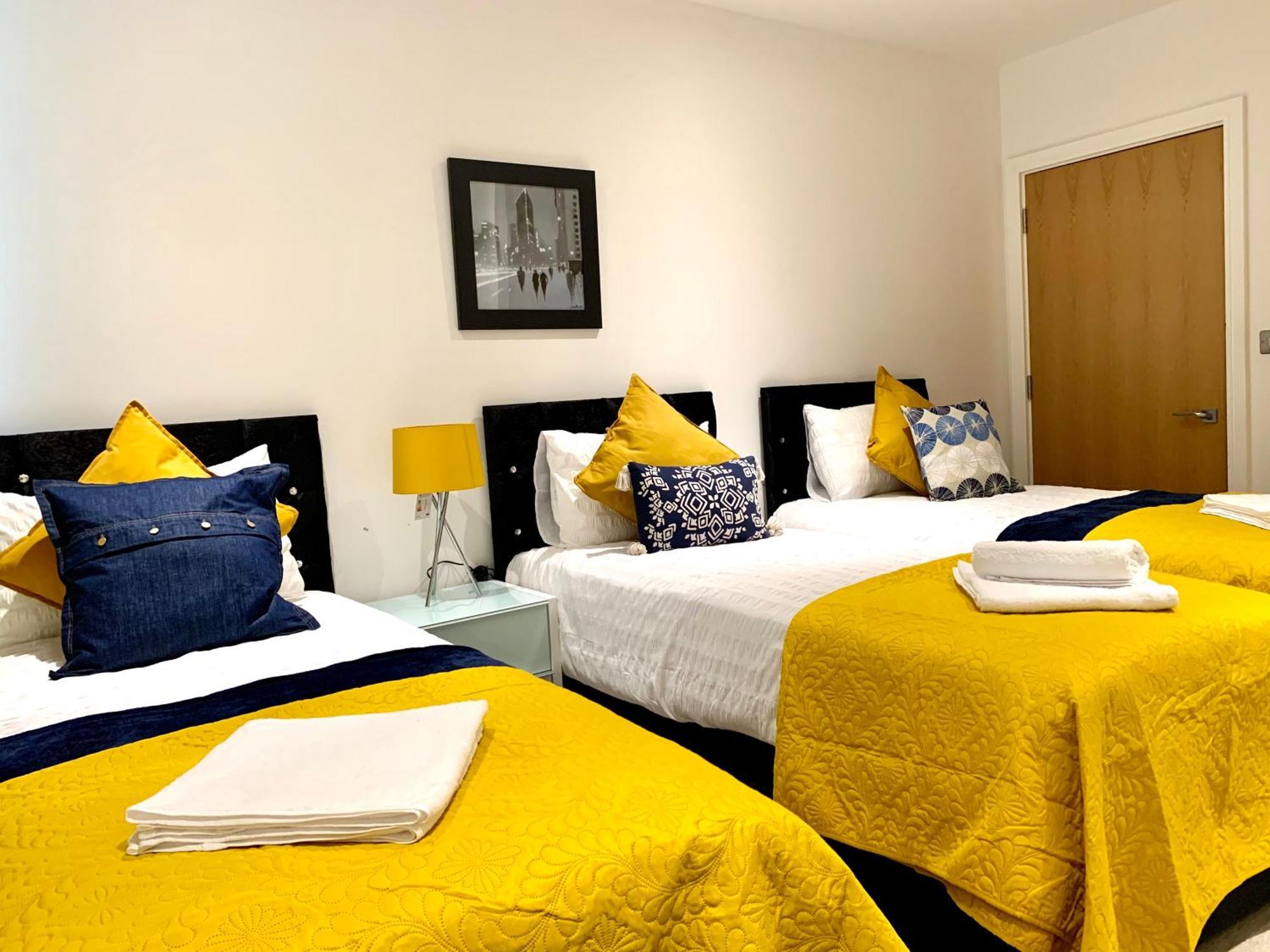 Modern London Excel 2 Bedrooms 2 Bathrooms, Parking, Kitchen, Lounge, Balcony Apartment מראה חיצוני תמונה